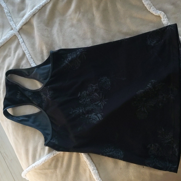 RYU racerback tank - Picture 2 of 2